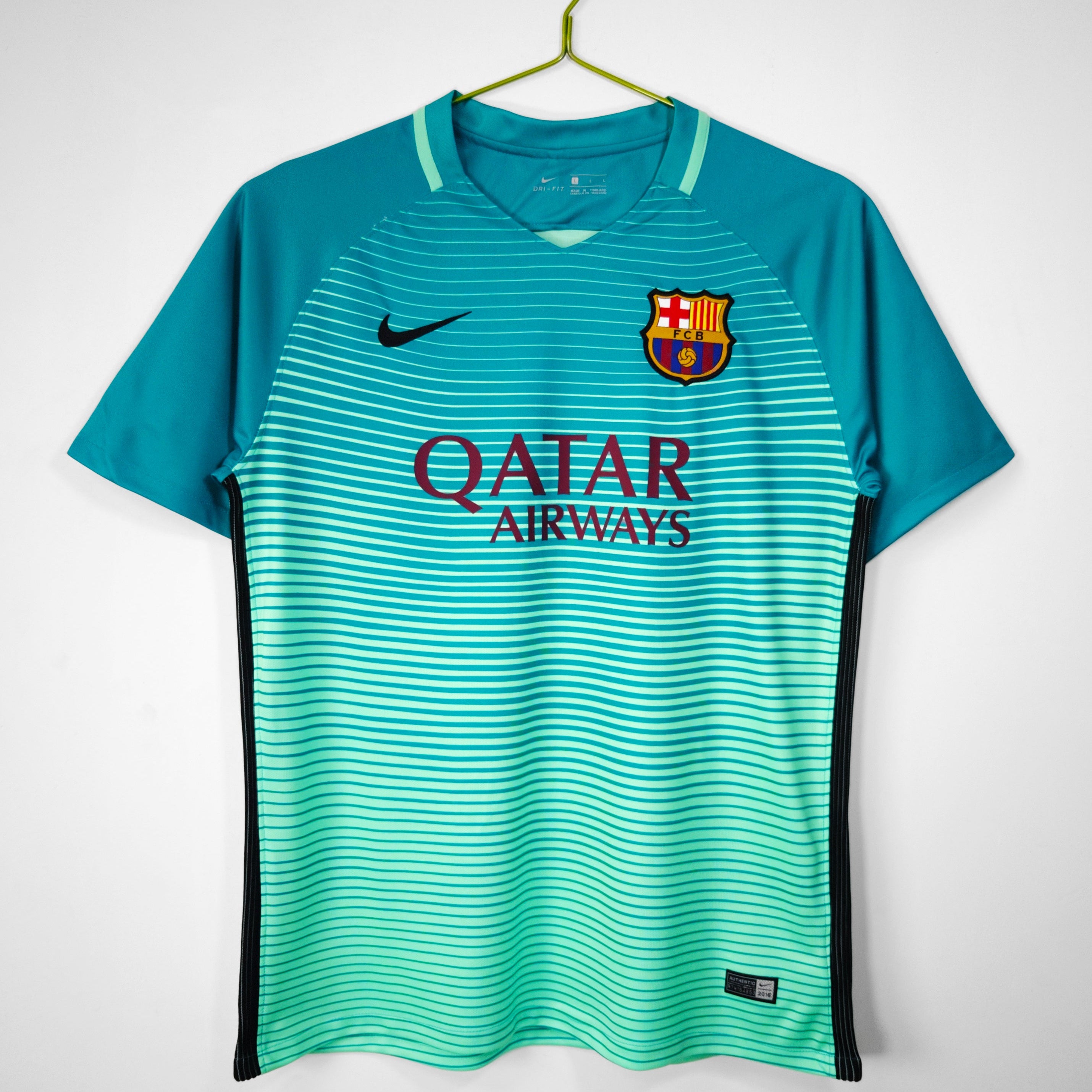 Barcelona 2016/17 Retro Third Jersey