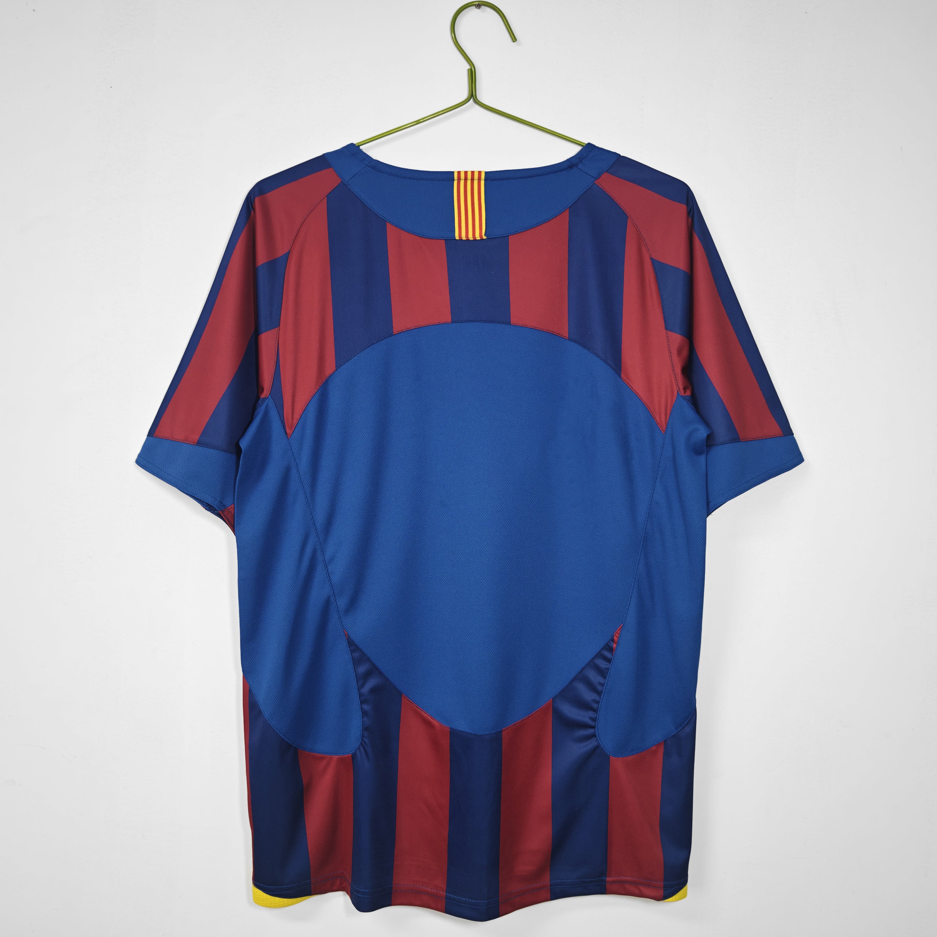 Barcelona 2005/06 Retro Home Jersey