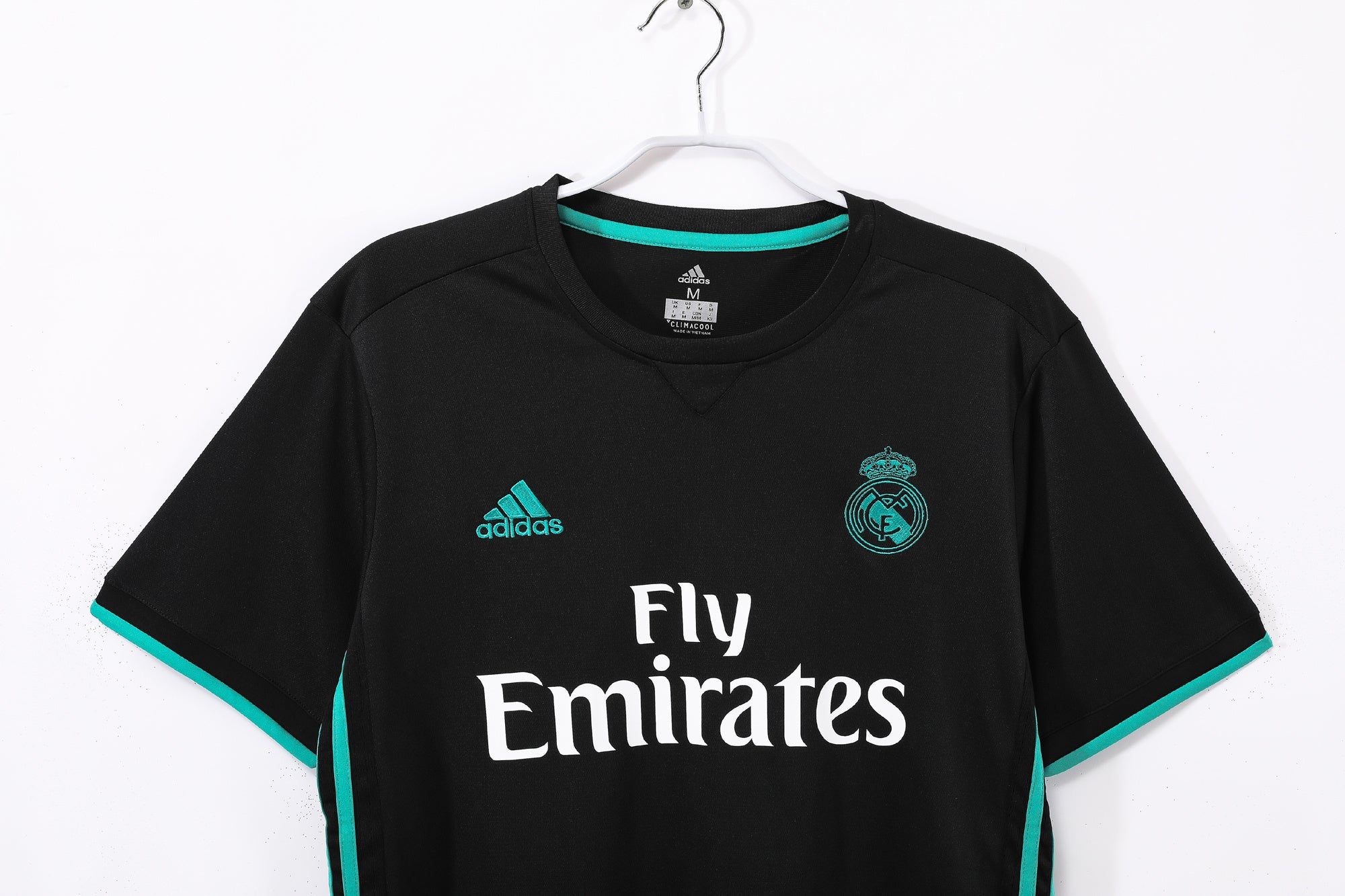Real Madrid 2017/18 Retro Away Jersey