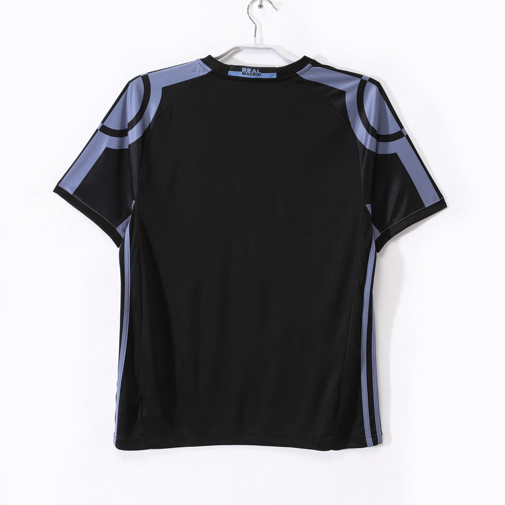 Real Madrid 2016/17 Retro Third Jersey
