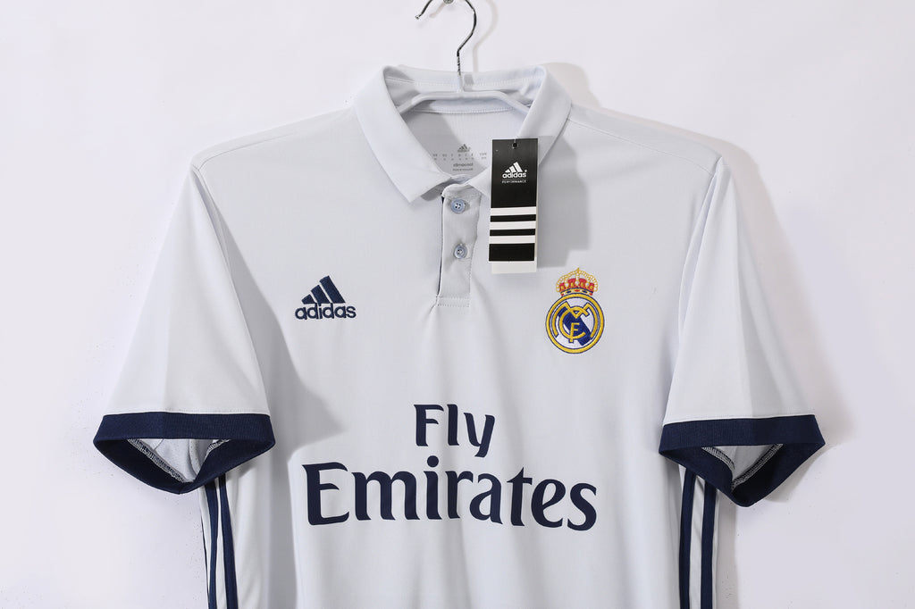 Real Madrid 2016/17 Retro Home Jersey