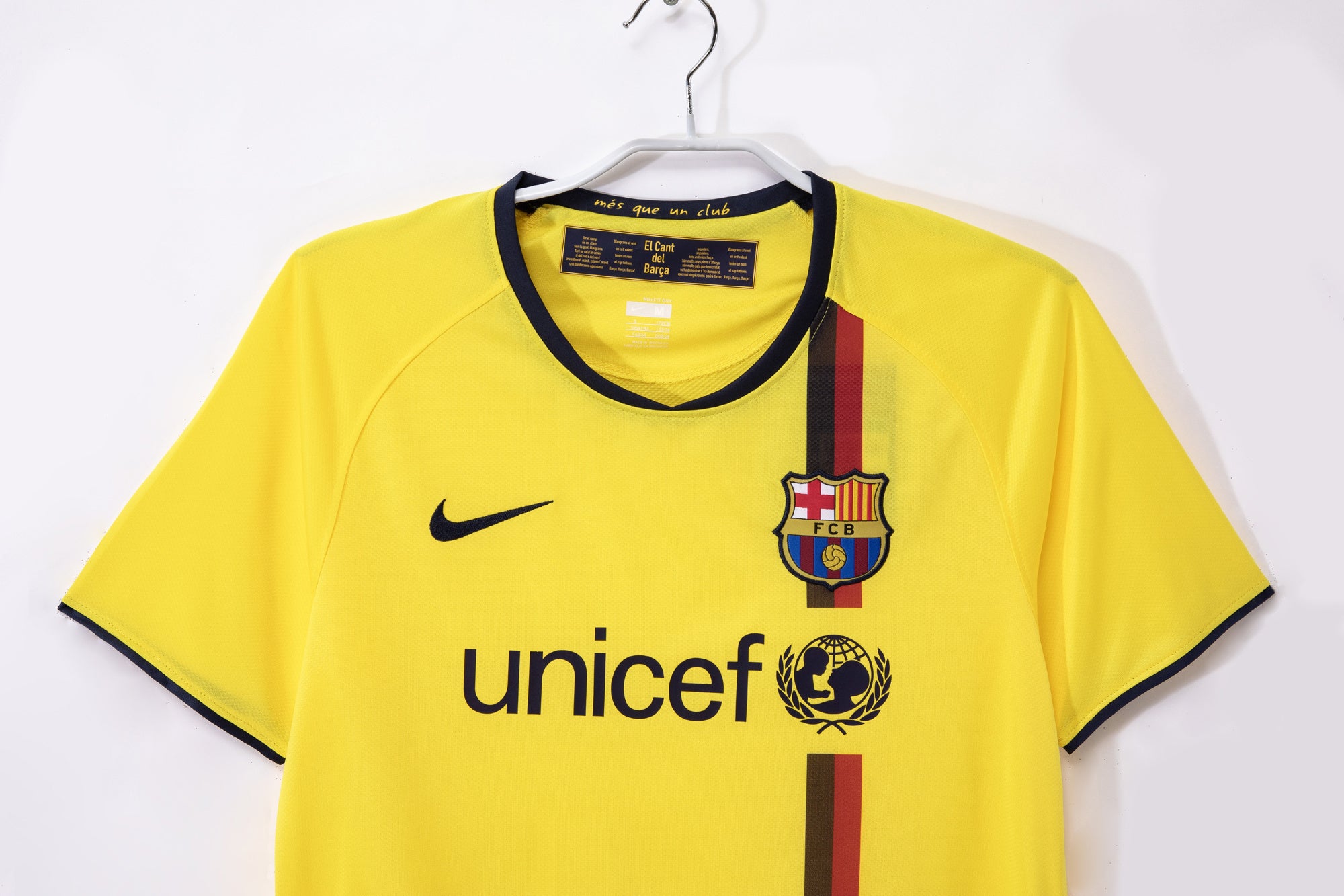 Barcelona 2008/09 Retro Away Jersey