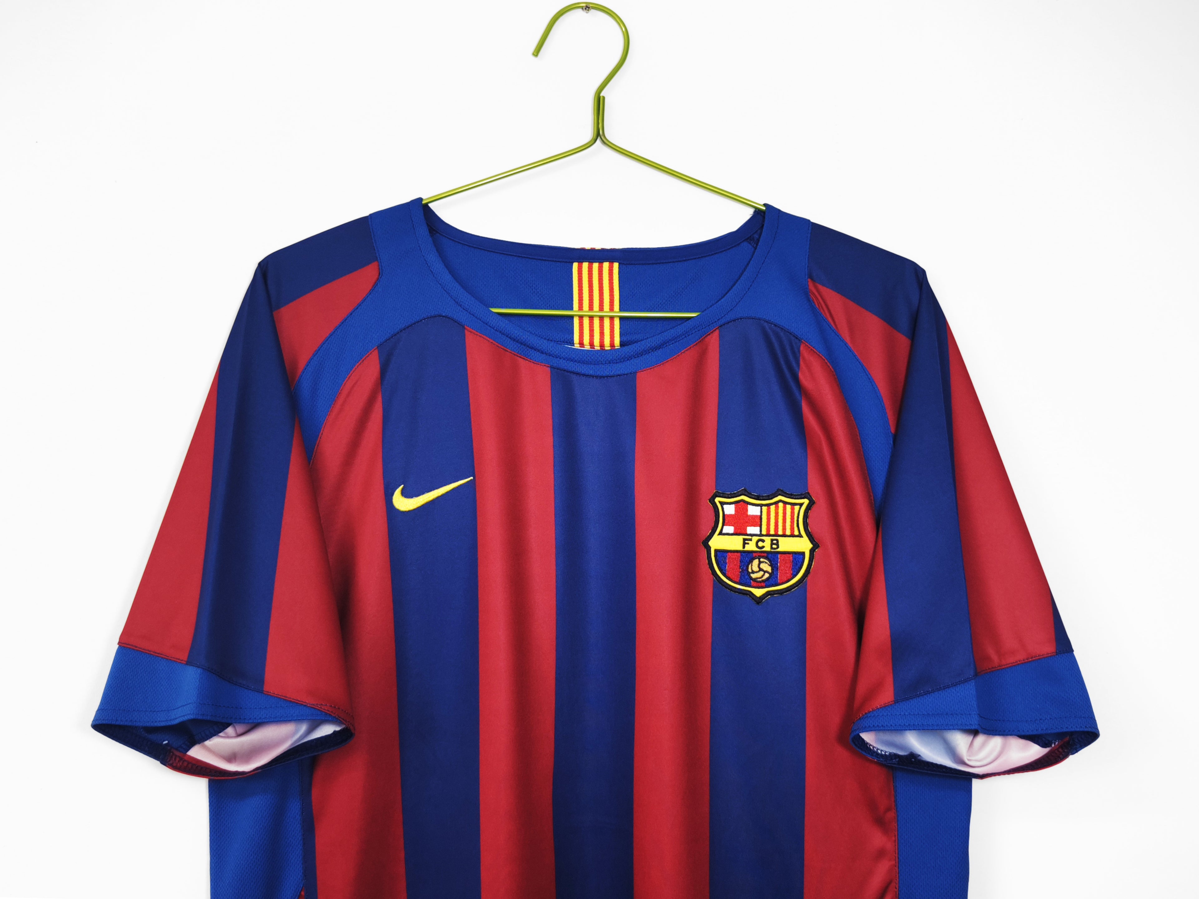 Barcelona 2005/06 Retro Home Jersey