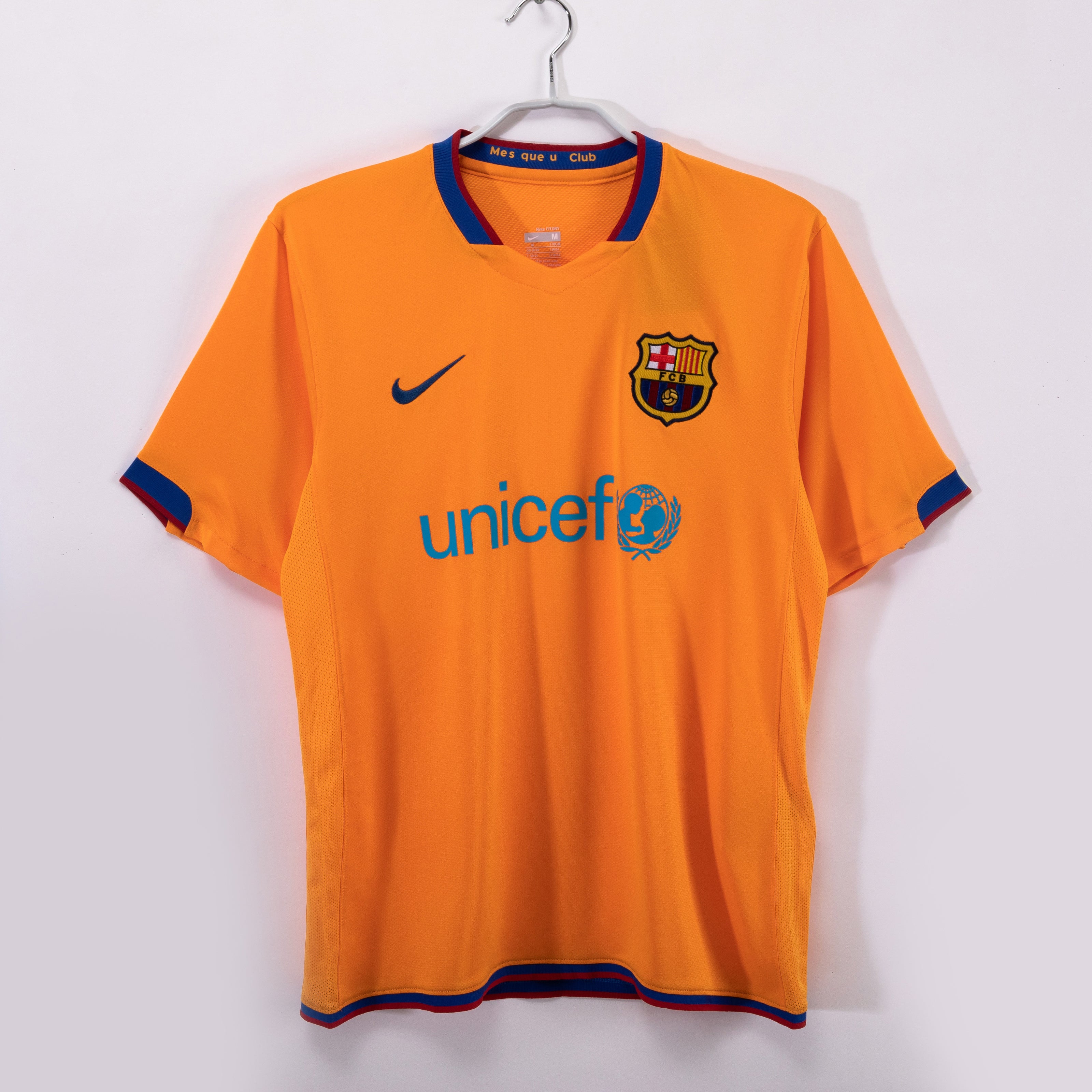 Barcelona 2006/07 Retro Away Jersey