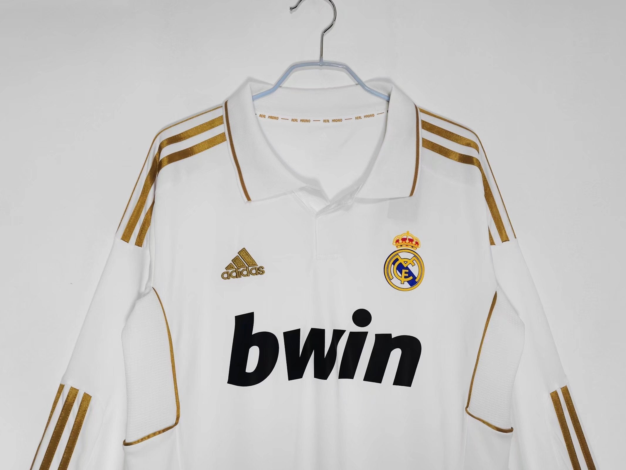 Real Madrid 2011/12 Retro Home Jersey Long Sleeve