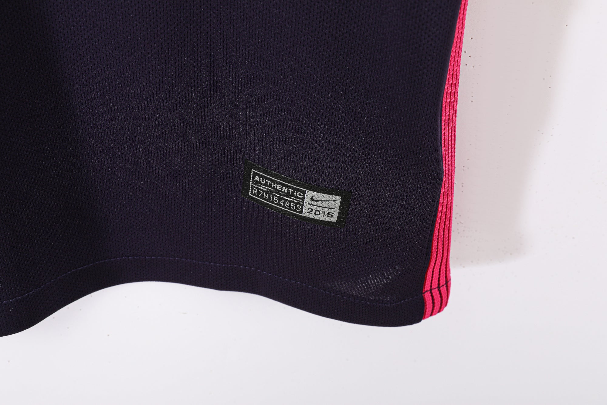 Barcelona 2016/17 Retro Away Jersey