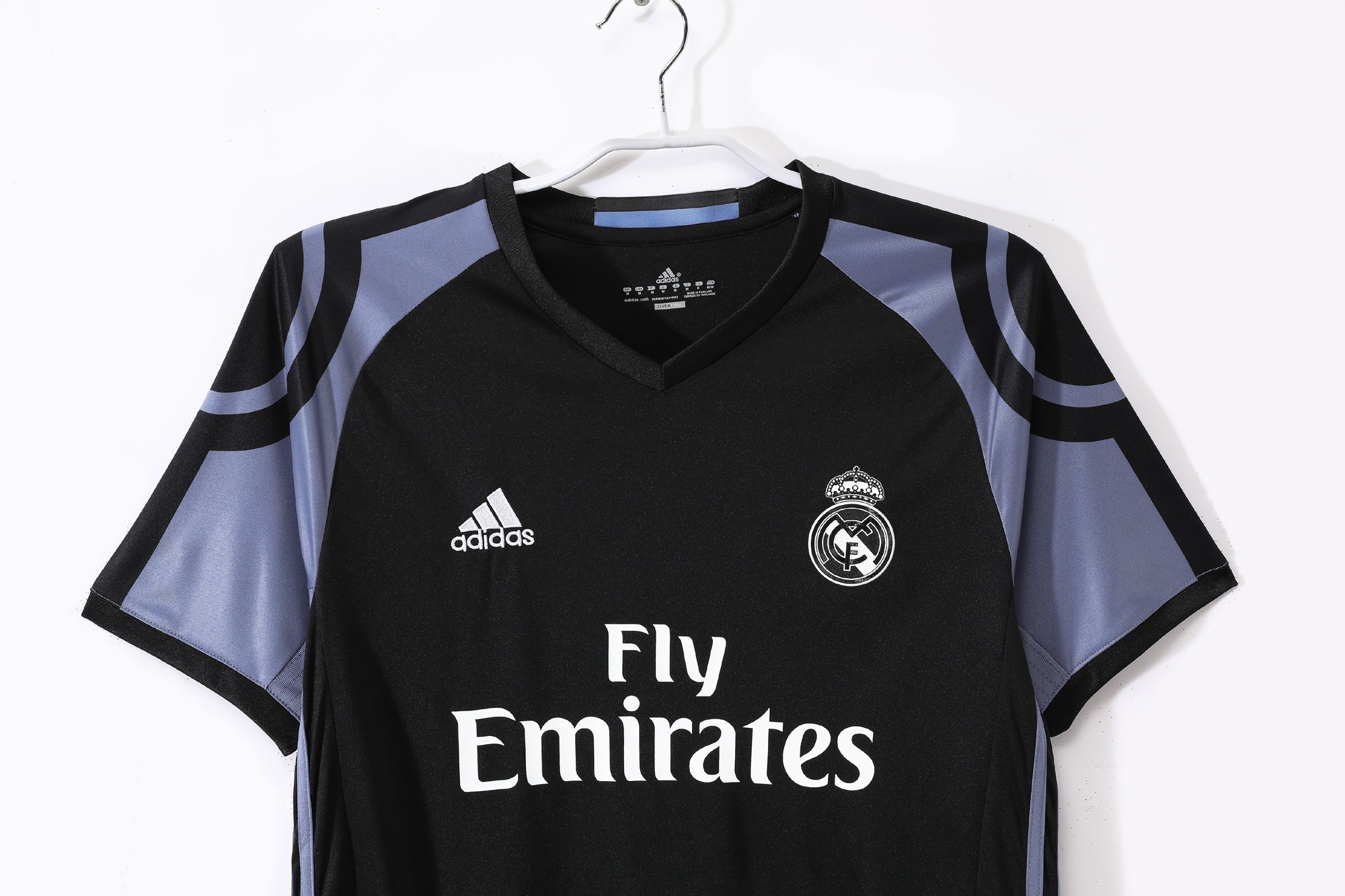 Real Madrid 2016/17 Retro Third Jersey