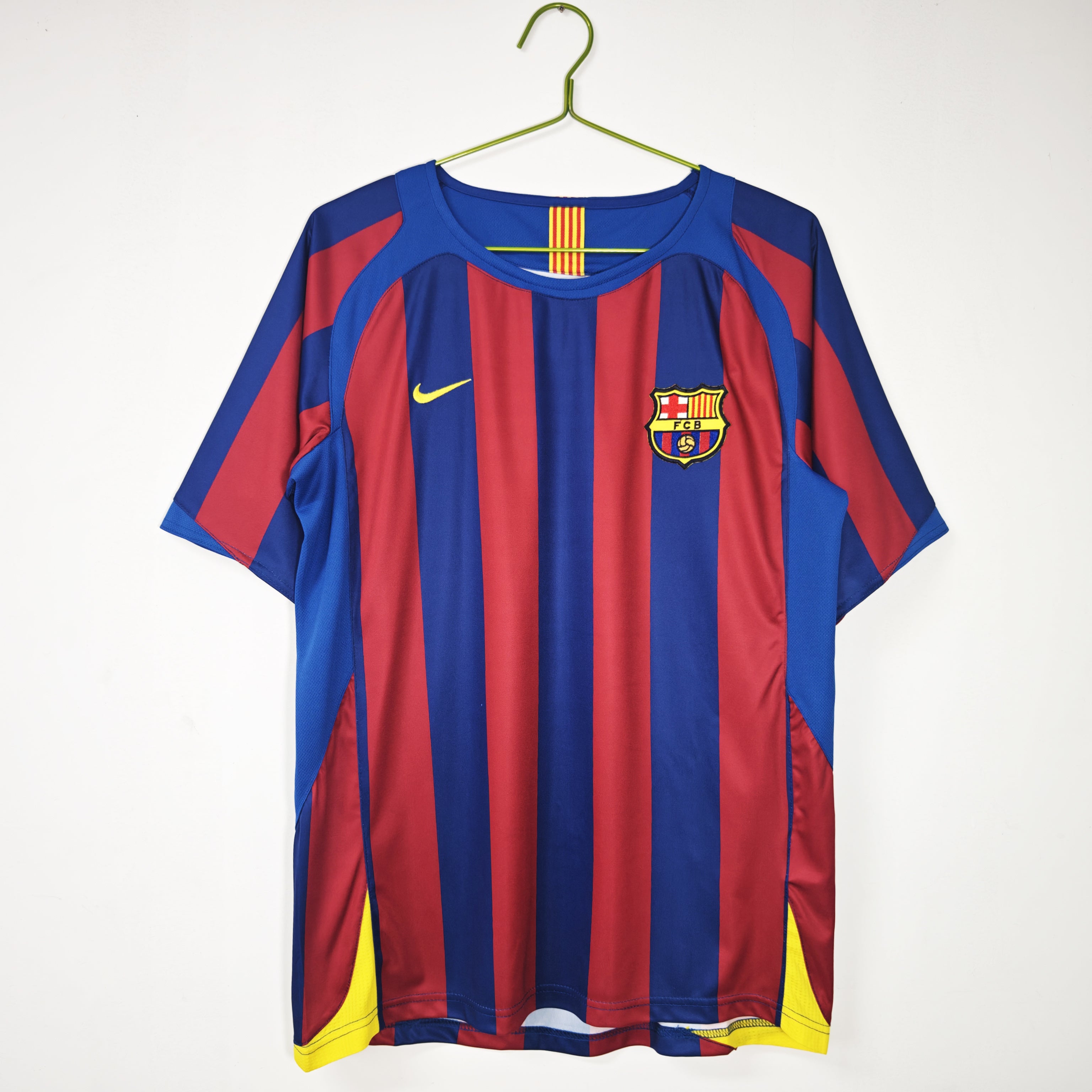 Barcelona 2005/06 Retro Home Jersey