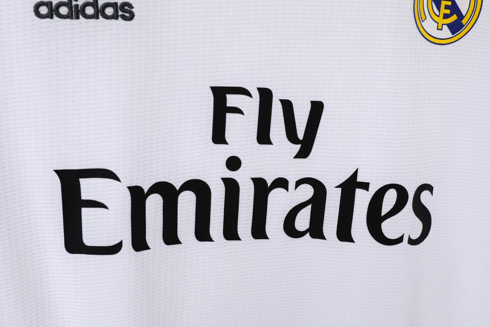 Real Madrid 2015/16 Retro Home Jersey