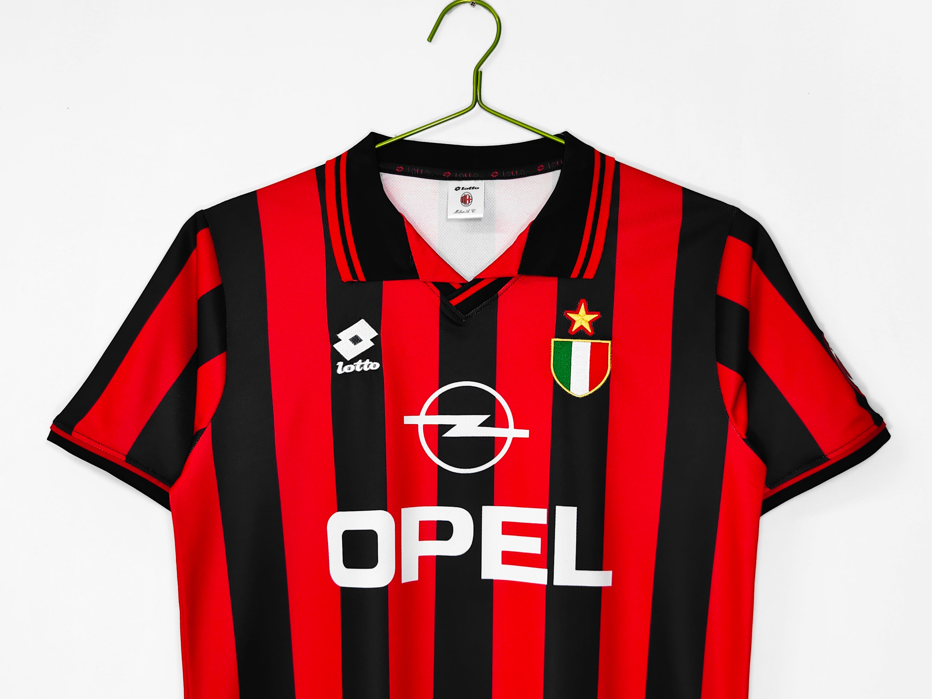 AC Milan 1996/97 Retro Home Jersey