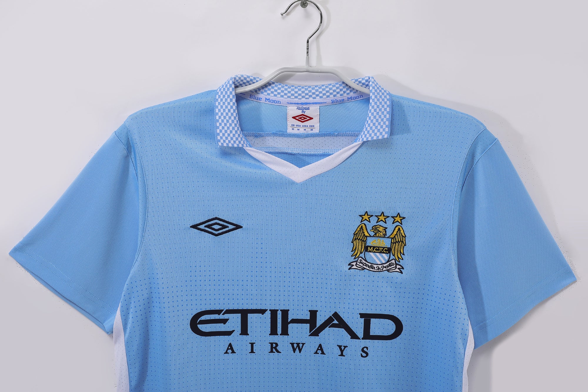 Manchester City 2011/12 Retro Home Jersey