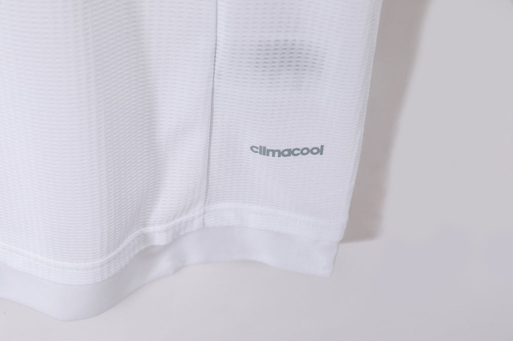 Real Madrid 2015/16 Retro Home Jersey