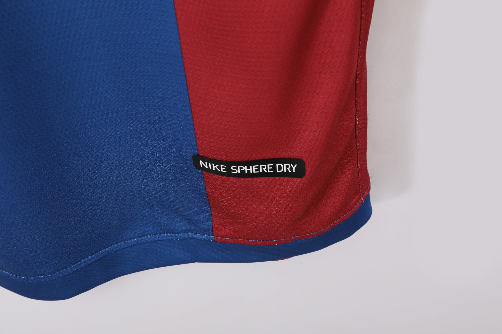 Barcelona 2006/07 Retro Home Jersey